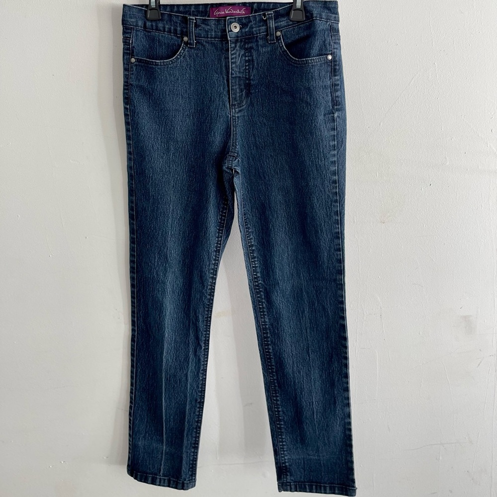 Gloria Vanderbilt Sylvia Skinny Jeans, size 8, dark wash